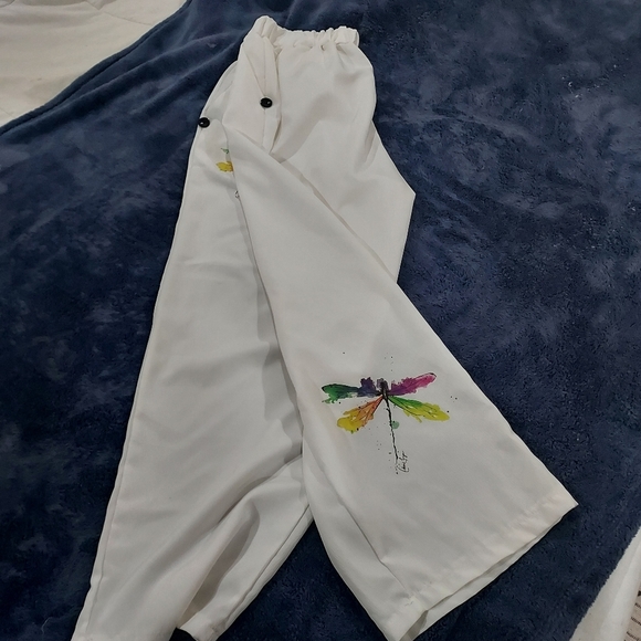 White Pants with Colorful Dragonfly Design Xxl - Picture 8 of 10